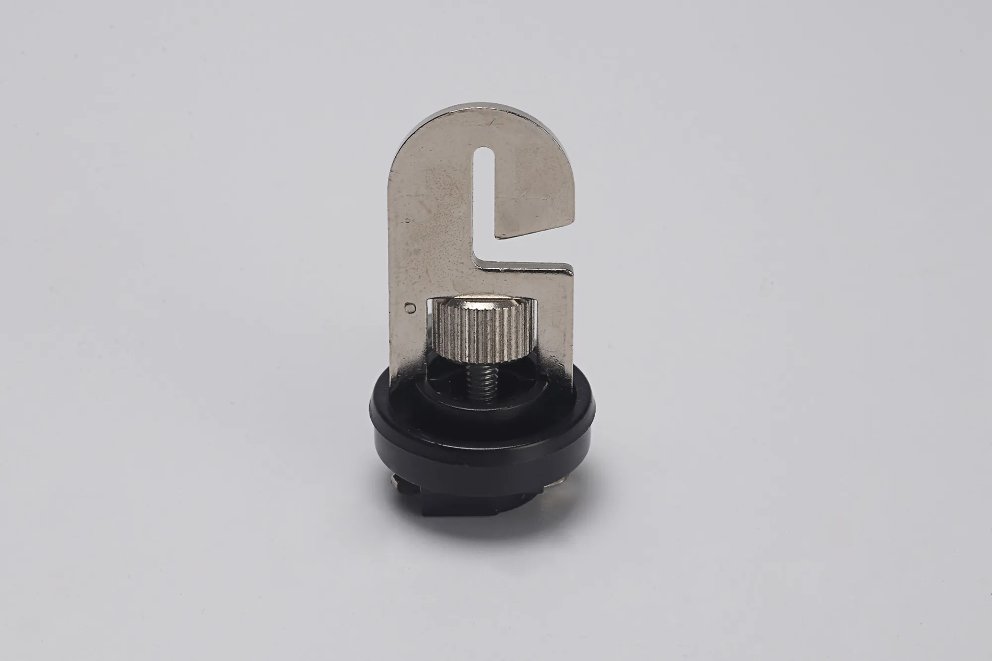 Mechanical Universal Hook Without Cap Max. Load: 10kg 99-067-2  Eutrac Adapters & Components-Black